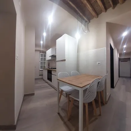 Apartment Acquario 2 *